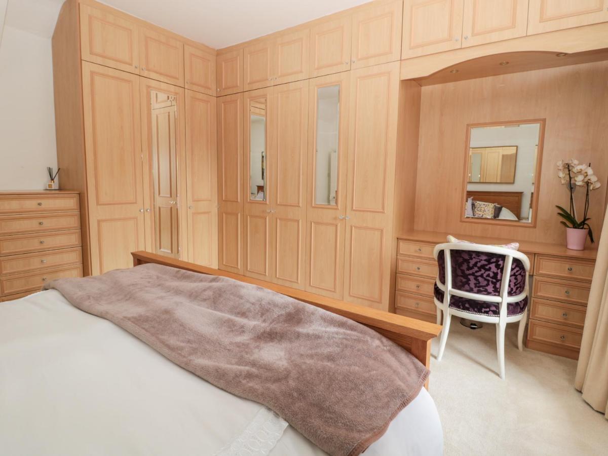 1A Chantry Place موربيث المظهر الخارجي الصورة